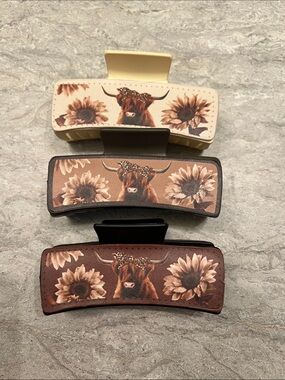Highland cow print hair clips